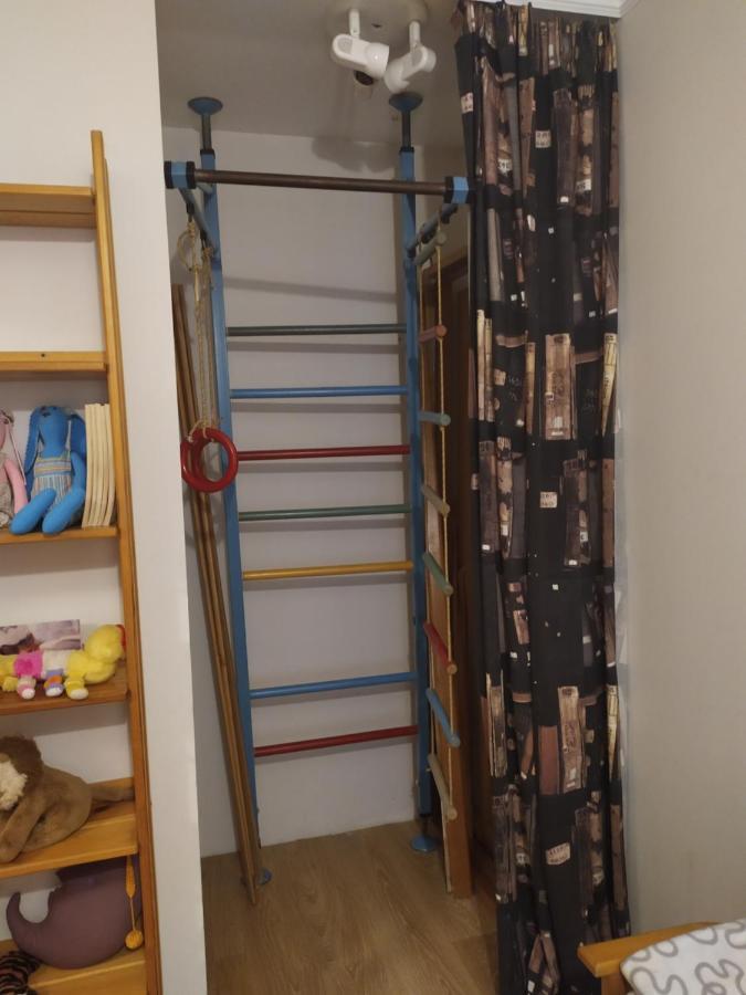 Three Bedroom Stepana Bandery Street Rivne Bagian luar foto