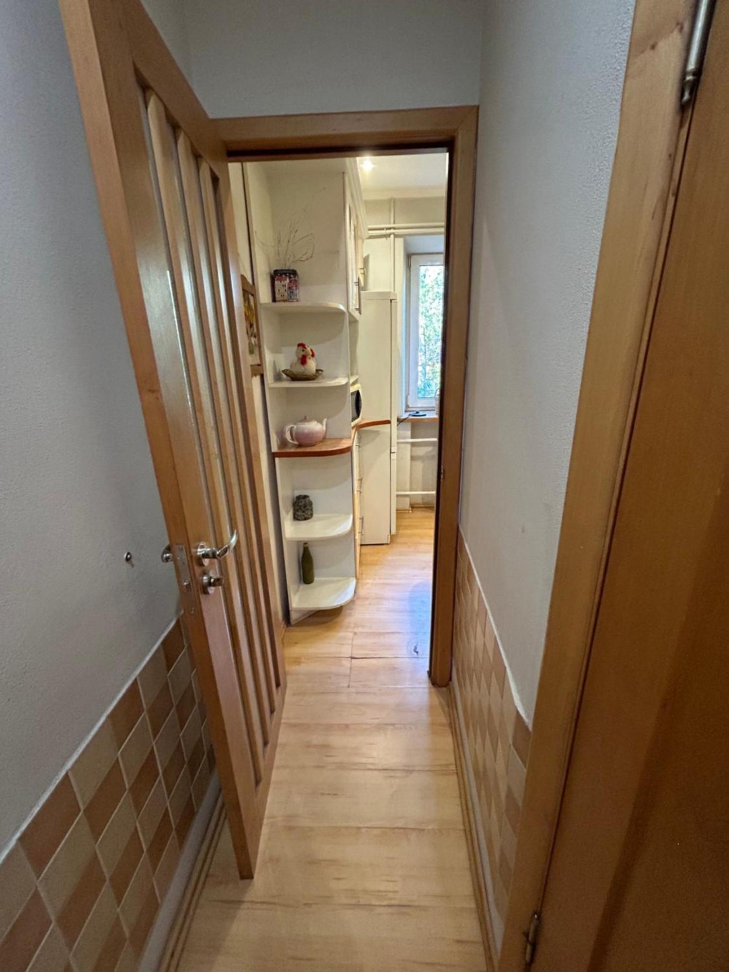 Three Bedroom Stepana Bandery Street Rivne Bagian luar foto