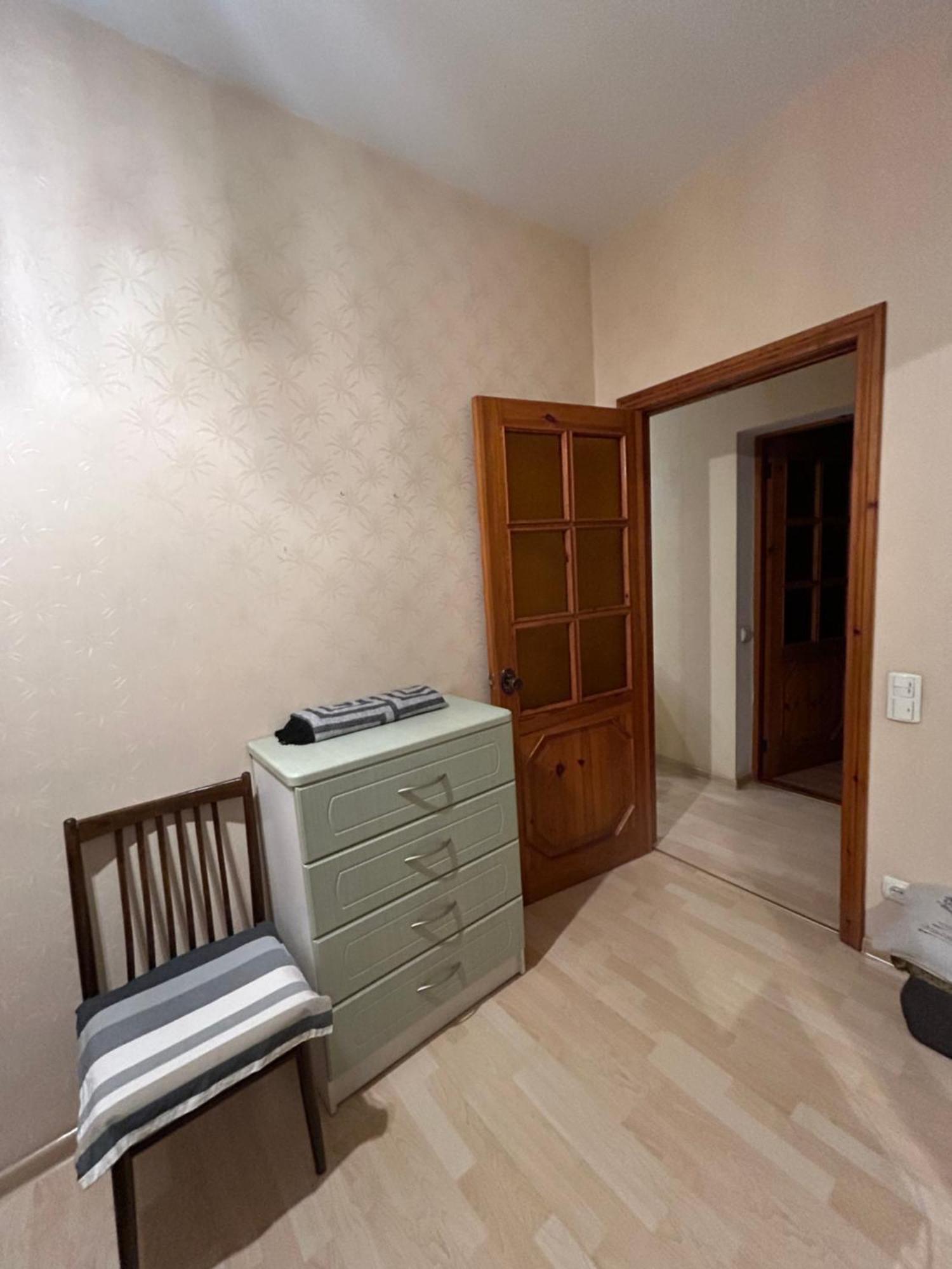 Three Bedroom Stepana Bandery Street Rivne Bagian luar foto