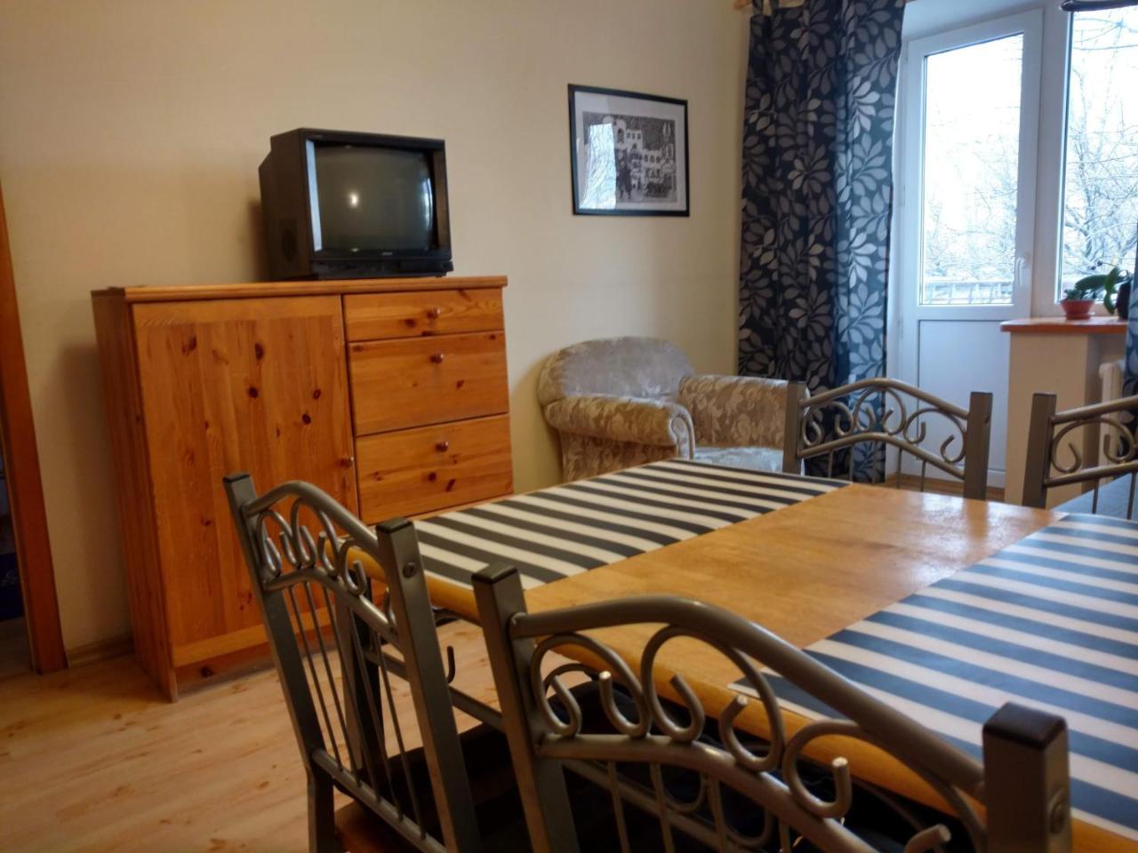 Three Bedroom Stepana Bandery Street Rivne Bagian luar foto