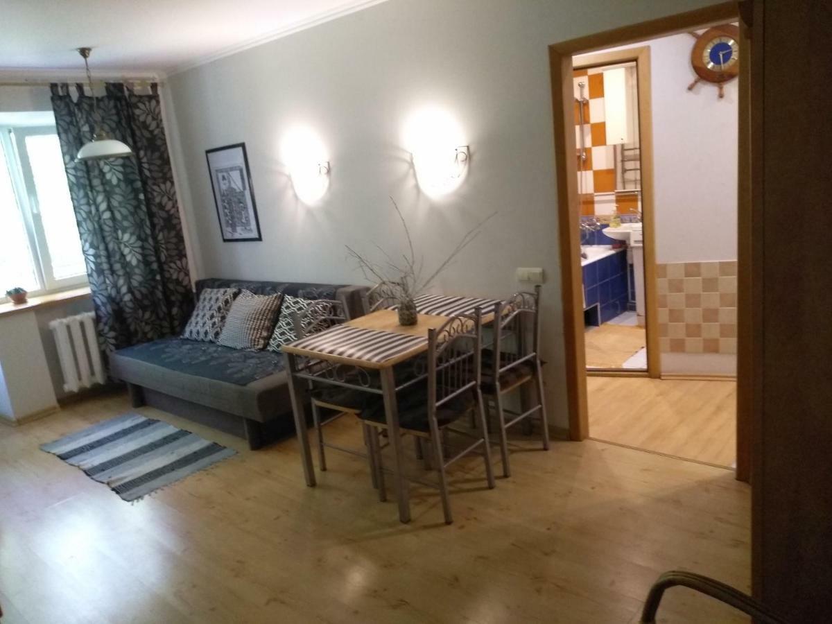 Three Bedroom Stepana Bandery Street Rivne Bagian luar foto